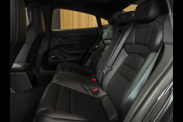 Porsche Taycan Performance 84 kWh BOSE | DRIVERDISPLAY" | SPORTCHRONO | PDLS | PASM