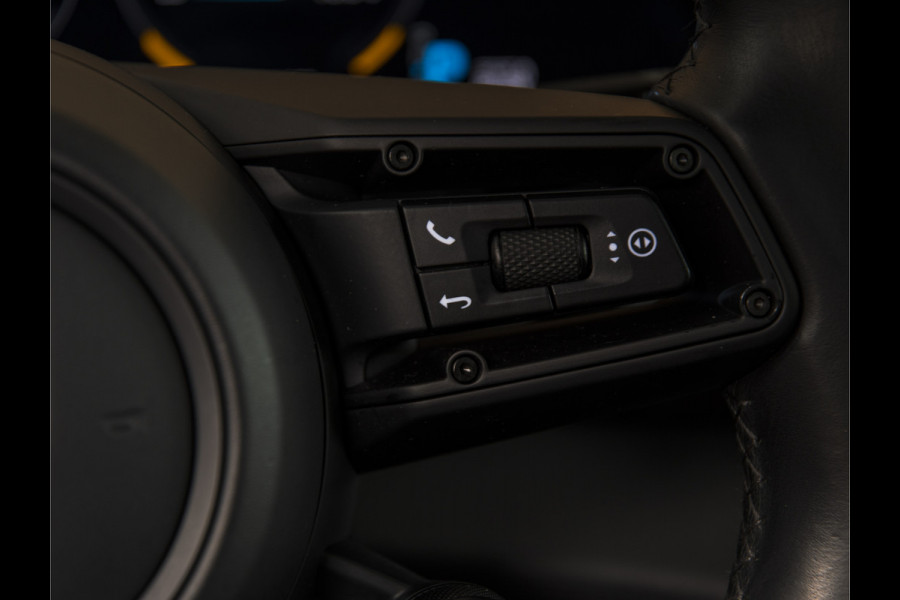 Porsche Taycan Performance 84 kWh BOSE | DRIVERDISPLAY" | SPORTCHRONO | PDLS | PASM