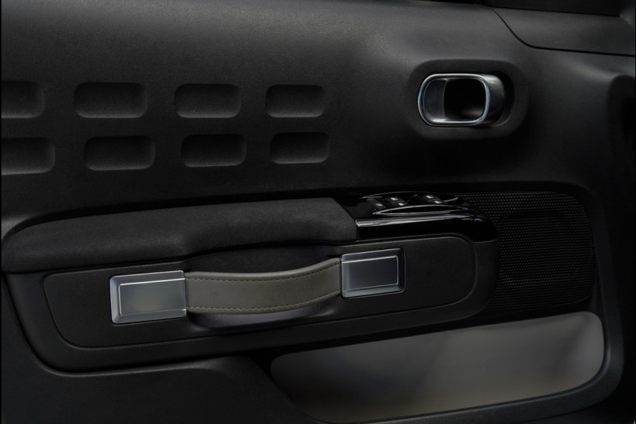 Citroën C3 1.2 Camera Climate Navi PDC Zwart dak LM velgen Carplay Cruise LED BTW auto