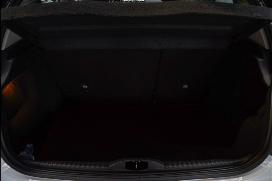 Citroën C3 1.2 Camera Climate Navi PDC Zwart dak LM velgen Carplay Cruise LED BTW auto