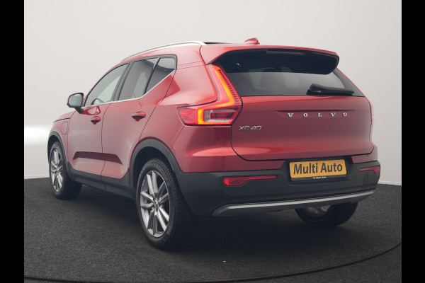 Volvo XC40 T5 Recharge Inscription Plug In Hybrid 262pk Dealer O.H PHEV | Trekhaak af Fabriek | Panodak | Adaptive Cruise | Lederen Sportstoelen Verwarmd | 19"L.M | Camera | Keyless | Apple Carplay |