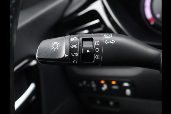 Kia e-Niro EXECUTIVELINE 64 kWh 100% SOH + STOELVENTILATIE | JBL | APPLE CARPLAY | LEDER | STUURVERWARMING