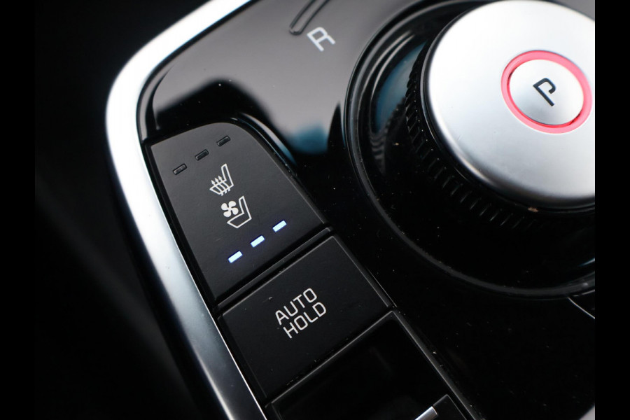 Kia e-Niro EXECUTIVELINE 64 kWh 100% SOH + STOELVENTILATIE | JBL | APPLE CARPLAY | LEDER | STUURVERWARMING