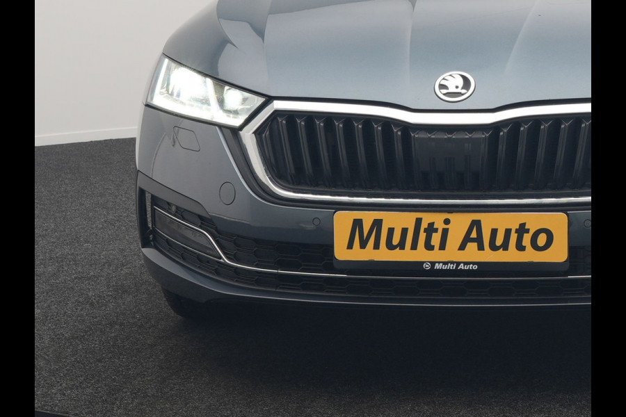 Škoda Octavia Combi 1.4 TSI Sportline Business Plug In Hybrid 204pk Dealer O.H PHEV | Panodak | Adaptive Cruise | Lederen Sportstoelen Massage & Memory | Head Up | Virtual | Camera & Parkassist | 18"L.M | Keyless |