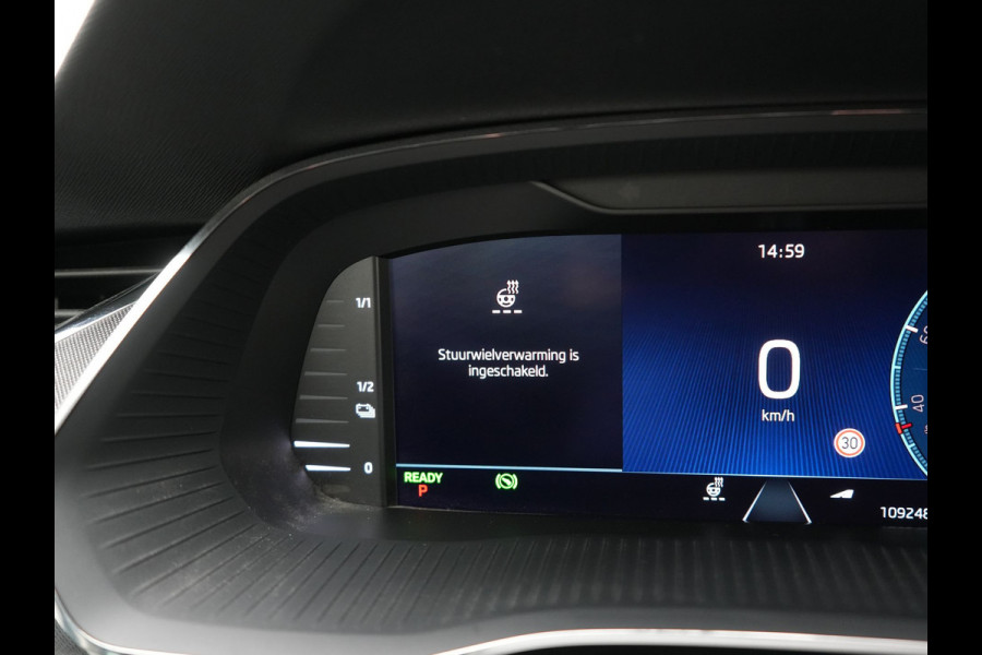 Škoda Octavia Combi 1.4 TSI Sportline Business Plug In Hybrid 204pk Dealer O.H PHEV | Panodak | Adaptive Cruise | Lederen Sportstoelen Massage & Memory | Head Up | Virtual | Camera & Parkassist | 18"L.M | Keyless |