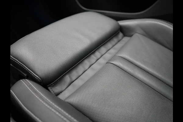 Škoda Octavia Combi 1.4 TSI Sportline Business Plug In Hybrid 204pk Dealer O.H PHEV | Panodak | Adaptive Cruise | Lederen Sportstoelen Massage & Memory | Head Up | Virtual | Camera & Parkassist | 18"L.M | Keyless |