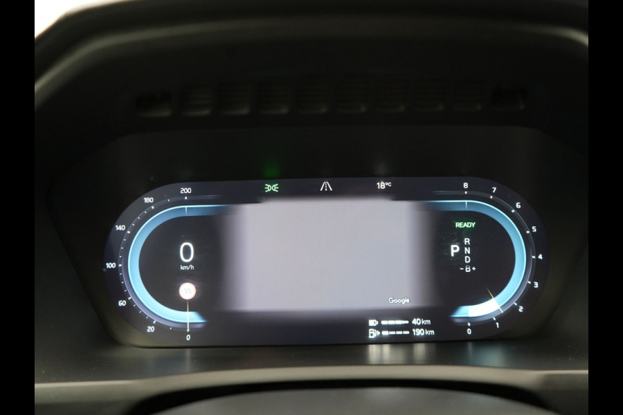 Volvo XC90 T8 Recharge AWD Ultimate Dark Plug In Hybrid LONG RANGE 455pk 7 Persoons PHEV | Trekhaak af Fabriek | Panodak | Adaptive Cruise | 360 Camera | 22"L.M | Head Up | Google Maps | Pilot Assist | Harmand Kardon | Stuurverwarming |