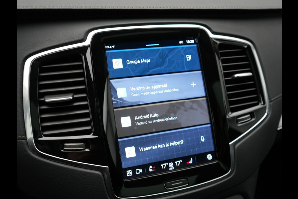 Volvo XC90 T8 Recharge AWD Ultimate Dark Plug In Hybrid LONG RANGE 455pk 7 Persoons PHEV | Trekhaak af Fabriek | Panodak | Adaptive Cruise | 360 Camera | 22"L.M | Head Up | Google Maps | Pilot Assist | Harmand Kardon | Stuurverwarming |
