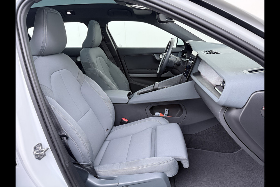 Polestar 2 Long Range Dual Motor 78kWh SOH 92% Trekhaak Panoramadak Adap.Cruise 360°Camera Navi Ecc Apple Carplay Android Auto Pdc Launch E Stoel+Stuurverwarming Lmv 19" Achterbankverwarming Keyless DAB Rijstrooksensor Origineel Nederlandse Auto