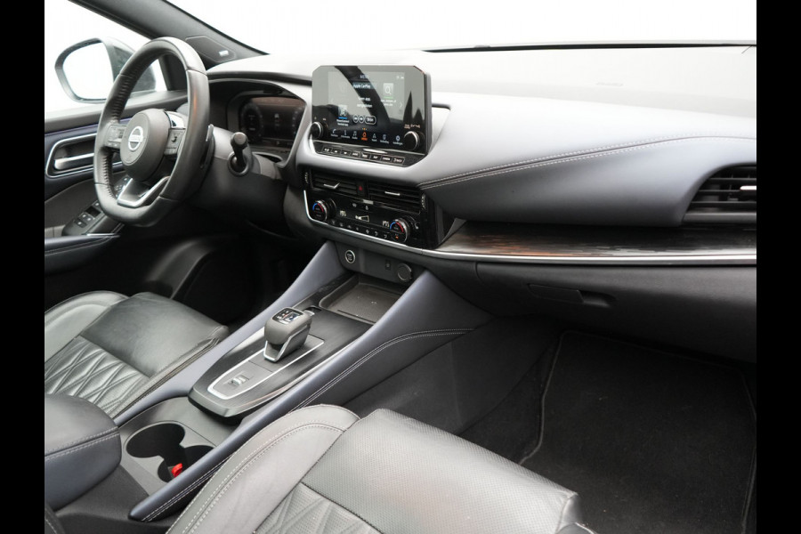 Nissan QASHQAI 1.3 MHEV Xtronic Tekna Automaat | Panodak | Trekhaak Afn | Adaptive Cruise | Lederen Sportstoelen Massage & Memory | BOSE Sound | 360 Camera | Keyless | Apple Carplay | 19"L.M |