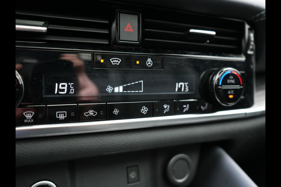 Nissan QASHQAI 1.3 MHEV Xtronic Tekna Automaat | Panodak | Trekhaak Afn | Adaptive Cruise | Lederen Sportstoelen Massage & Memory | BOSE Sound | 360 Camera | Keyless | Apple Carplay | 19"L.M |
