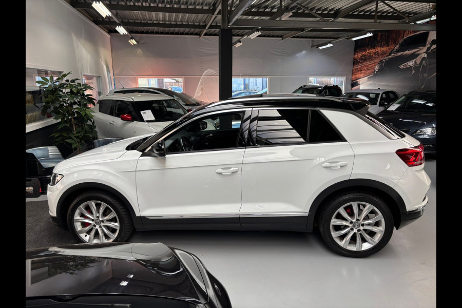 Volkswagen T-Roc 1.5 TSI Sport / Camera / Panorama Dak