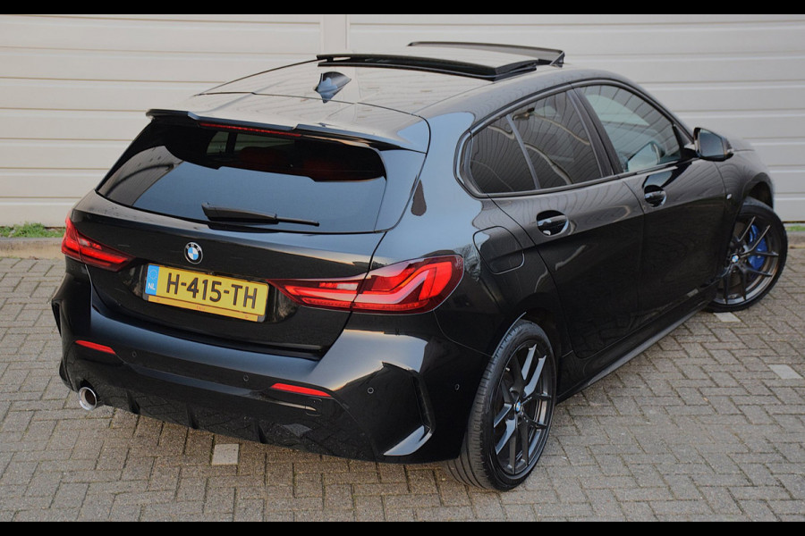 BMW 1-serie 118i High Executive Edition*1e eig*M-Pakket*Pano*Head-up*Keyless*H&K*Enz enz