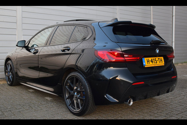 BMW 1-serie 118i High Executive Edition*1e eig*M-Pakket*Pano*Head-up*Keyless*H&K*Enz enz
