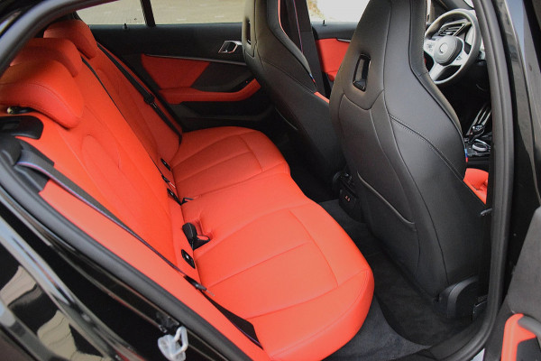 BMW 1-serie 118i High Executive Edition*1e eig*M-Pakket*Pano*Head-up*Keyless*H&K*Enz enz