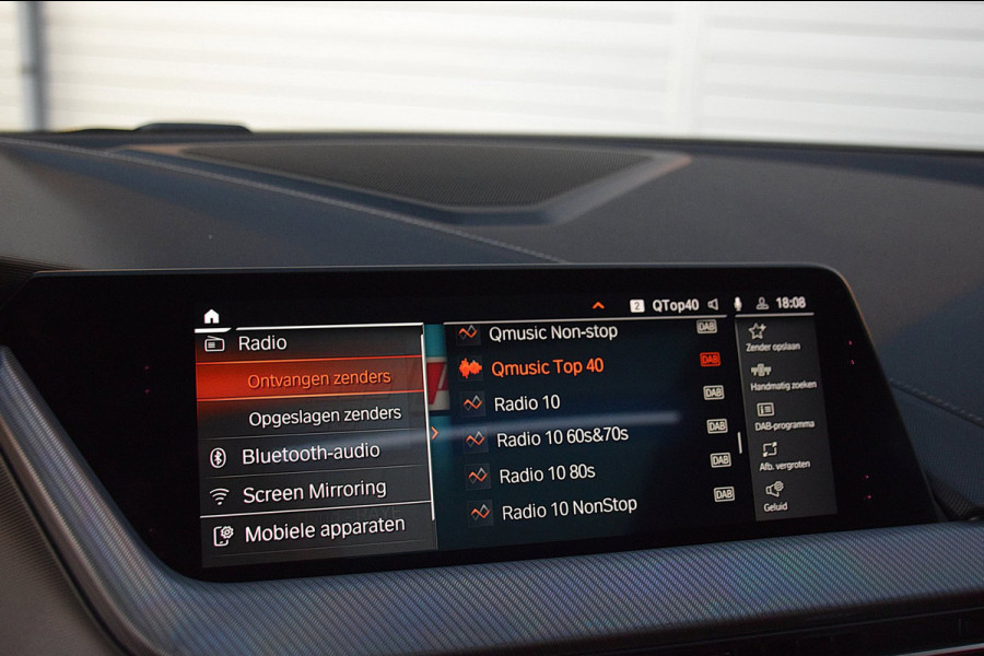 BMW 1-serie 118i High Executive Edition*1e eig*M-Pakket*Pano*Head-up*Keyless*H&K*Enz enz