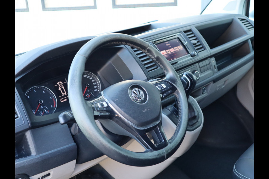 Volkswagen Transporter 2.0 TDI 150pk Euro 6 Automaat - L2 Lang - Trekhaak - Leer