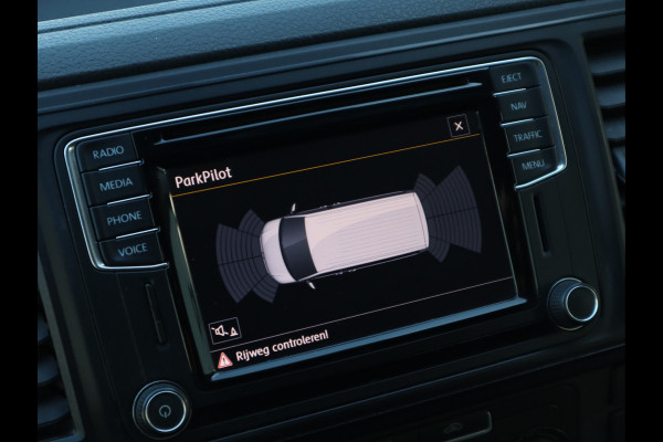 Volkswagen Transporter 2.0 TDI 150pk Euro 6 Automaat - L2 Lang - Trekhaak - Leer