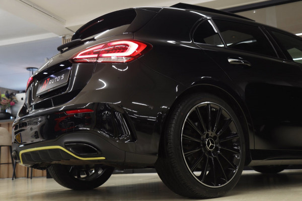 Mercedes-Benz A-Klasse 250 AMG EDITION / PANO/SFEERVER/CAM/STOELVER/VOL