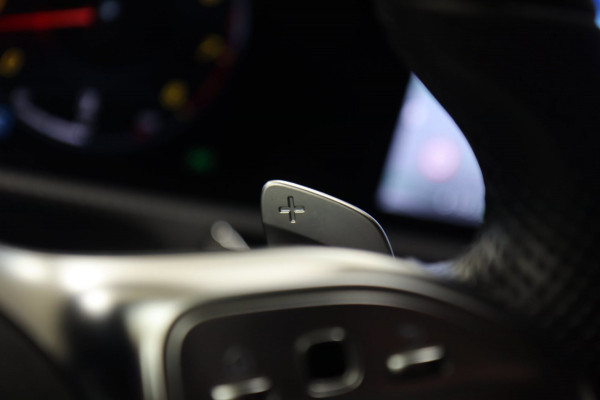 Mercedes-Benz A-Klasse 250 AMG EDITION / PANO/SFEERVER/CAM/STOELVER/VOL