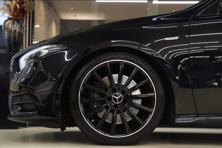 Mercedes-Benz A-Klasse 250 AMG EDITION / PANO/SFEERVER/CAM/STOELVER/VOL