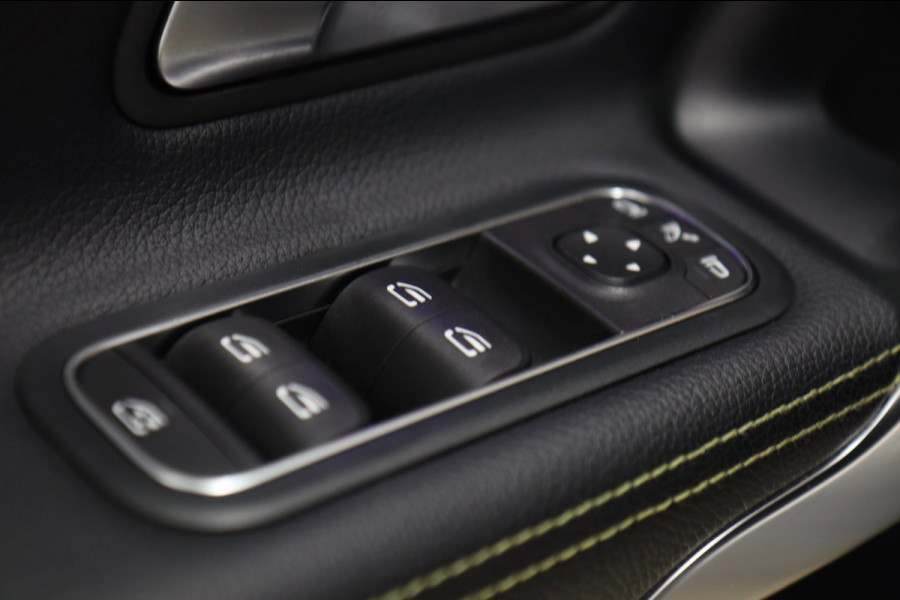 Mercedes-Benz A-Klasse 250 AMG EDITION / PANO/SFEERVER/CAM/STOELVER/VOL