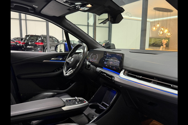 BMW 2 Serie Active Tourer Trekhaak | Head-Up | Panorama | 360° | Leder | Stoelverw.
