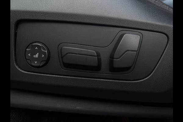 BMW 2 Serie Active Tourer Trekhaak | Head-Up | Panorama | 360° | Leder | Stoelverw.