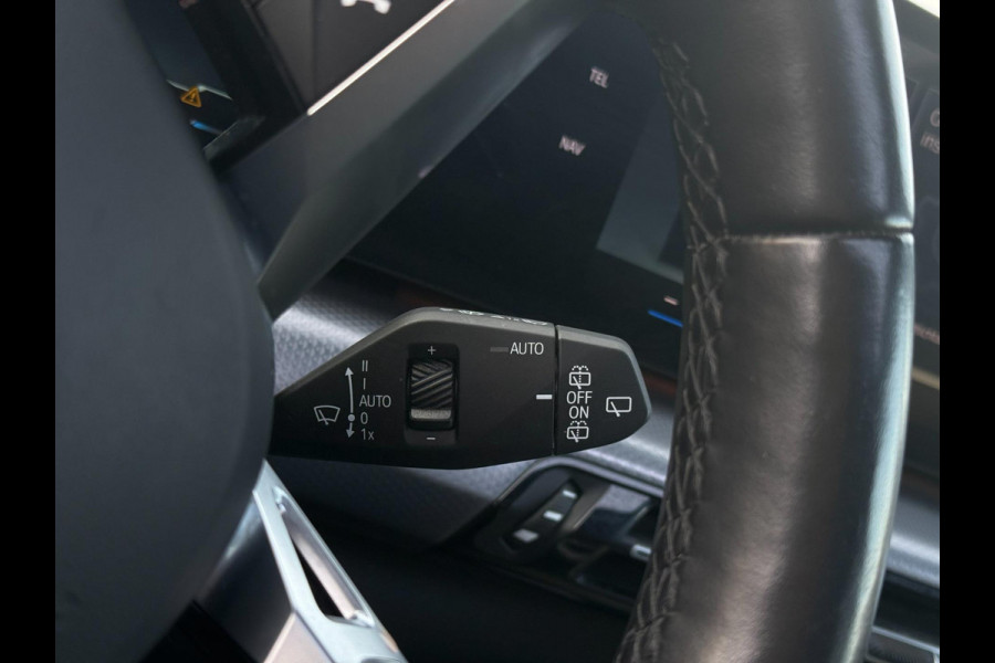 BMW 2 Serie Active Tourer Trekhaak | Head-Up | Panorama | 360° | Leder | Stoelverw.