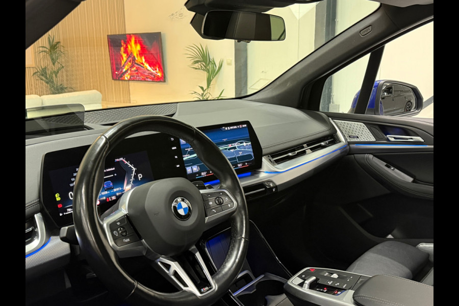 BMW 2 Serie Active Tourer Trekhaak | Head-Up | Panorama | 360° | Leder | Stoelverw.