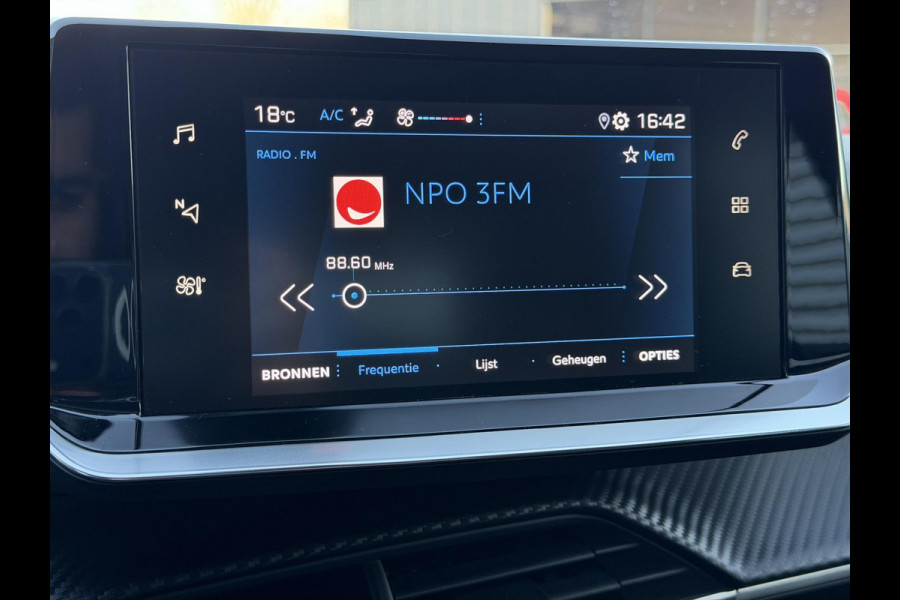 Peugeot 208 1.2 PureTech Active Carplay|Clima|Cruise|Trekhaak|Goed Onderhouden|Nieuwe APK bij Aflevering
