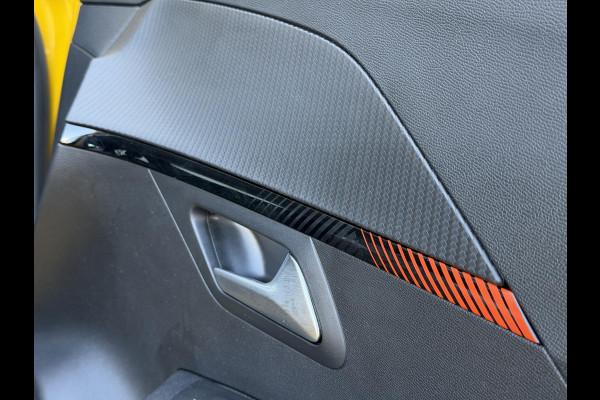 Peugeot 208 1.2 PureTech Active Carplay|Clima|Cruise|Trekhaak|Goed Onderhouden|Nieuwe APK bij Aflevering