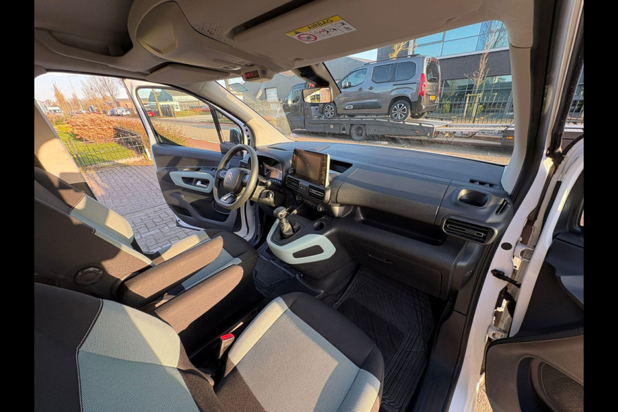 Citroën Berlingo 1.2 PureTech Feel Garantie ! Cruiscontrol.! MPV