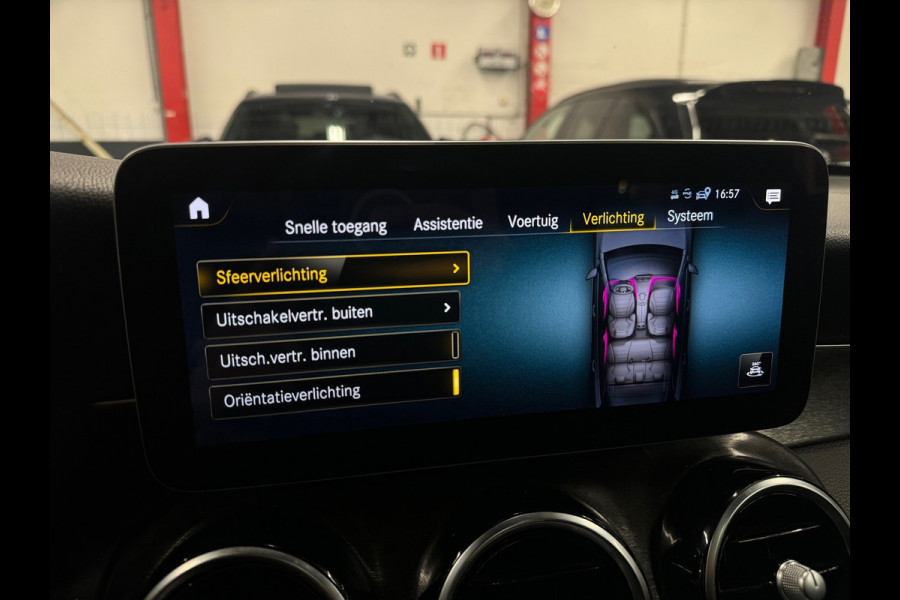 Mercedes-Benz GLC 200 4MATIC AMG Pano|Sfeer|Night Pakket