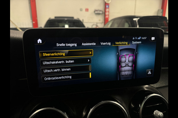 Mercedes-Benz GLC 200 4MATIC AMG Pano|Sfeer|Night Pakket