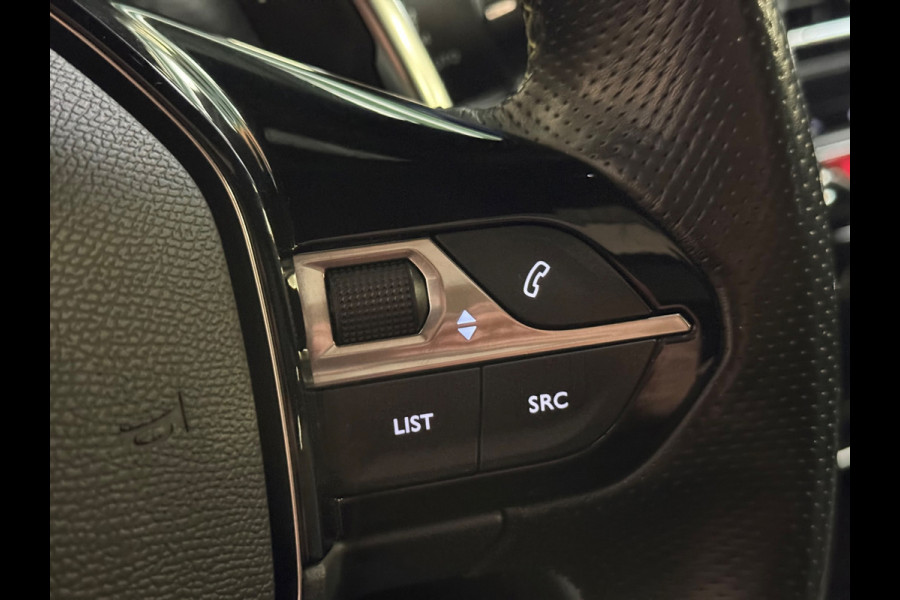 Peugeot 2008 1.2 PureTech GT-Line | Pano | Camera | Cruise | DAB | Navi