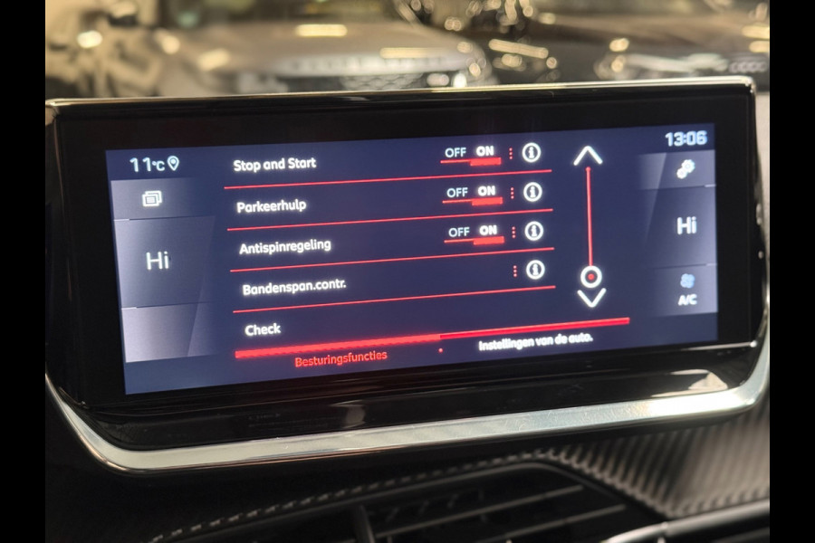 Peugeot 2008 1.2 PureTech GT-Line | Pano | Camera | Cruise | DAB | Navi