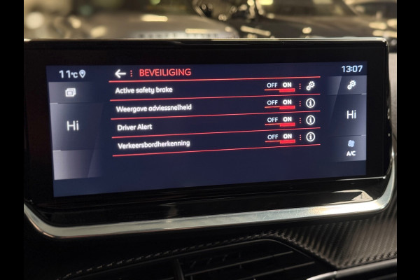 Peugeot 2008 1.2 PureTech GT-Line | Pano | Camera | Cruise | DAB | Navi