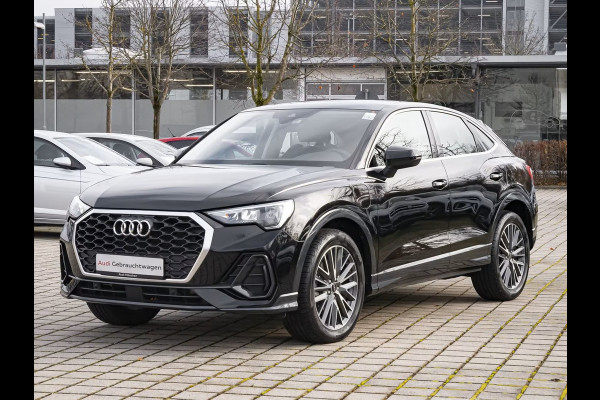 Audi Q3 Sportback 45 TFSI e ** LED, LEDER/ALC, VIRTUAL, PANORAMA, SONOS SOUND, 19-inch LMV ** 1e EIG - Slechts 40.333km. ** ** INFORMEER OOK NAAR ONZE AANTREKKELIJKE FINANCIAL-LEASE TARIEVEN **