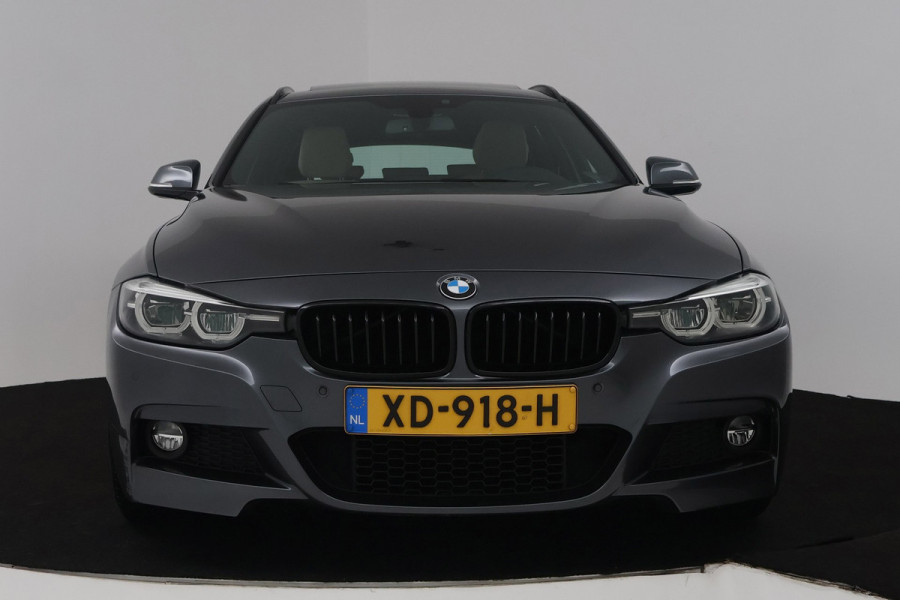 BMW 3 Serie Touring 320i Edition M Sport Shadow High Executive (PANORAMADAK, CAMERA, STOELVERWARMING, PARKEERSENSOREN)