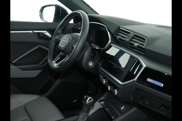 Audi Q3 Sportback 45 TFSI e ** LED, GRAU LEDER, VIRTUAL, APAPT. CRUISE, SPIEGEL-PACK, 20-inch LMV ** 1e EIG - Slechts 41.200km. ** ** INFORMEER OOK NAAR ONZE AANTREKKELIJKE FINANCIAL-LEASE TARIEVEN **