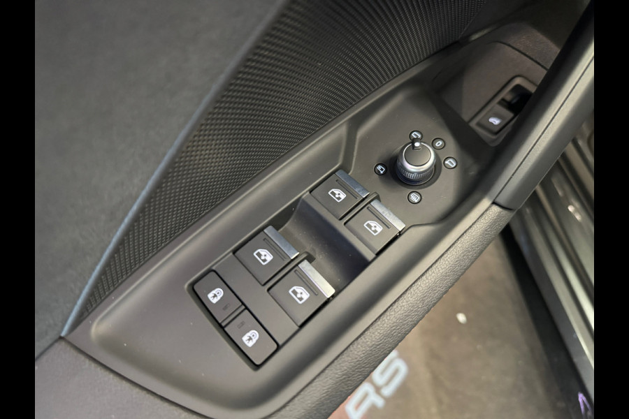 Audi RS3 Limousine 2.5 TFSI quattro Pano|HGP Turbo|B&O|Matrix