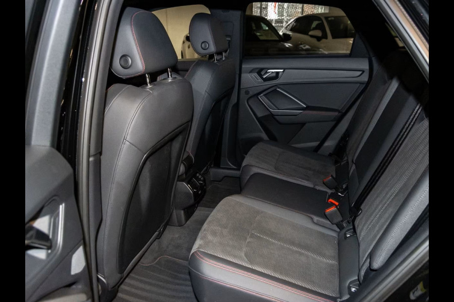 Audi Q3 Sportback 45 TFSI e ** LED, LEDER/ALC, VIRTUAL, ADAPT. CRUISE, STANDKACHEL, 18-inch LMV ** 1e EIG - UNFALLFREI ** ** INFORMEER OOK NAAR ONZE AANTREKKELIJKE FINANCIAL-LEASE TARIEVEN **