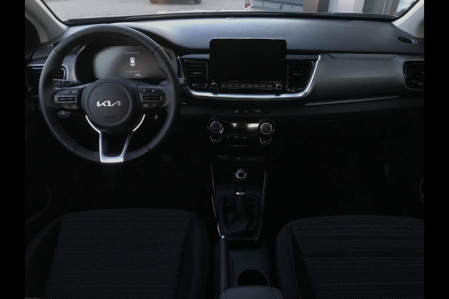 Kia Stonic 1.2 DynamicLine 7 JAAR GARANTIE