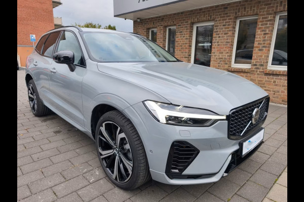 Volvo XC60 2.0 T8 Plug-in hybrid AWD Plus Dark (335kW/455PK) FULL OPTION ** 1e EIG - Ex VOLVO - € 25.000,= onder NP ** ** INFORMEER OOK NAAR ONZE AANTREKKELIJKE FINANCIAL-LEASE TARIEVEN **