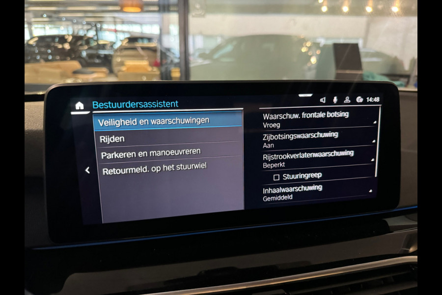 BMW 5 Serie 545e xDrive High Executive M Sport Pano|Memory