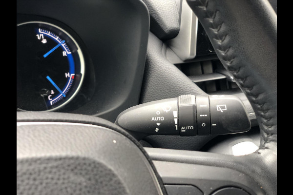 Toyota RAV4 2.5 Hybrid 222pk AWD Style | Trekhaak, Leer, Stoel + Stuurverwarming, Elektrische achterklep, CarPlay, 18 inch