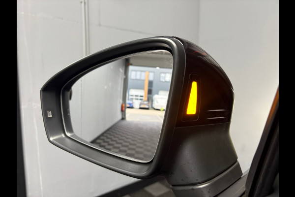 Volkswagen Tiguan 1.4 TSI eHybrid R-Line Business+