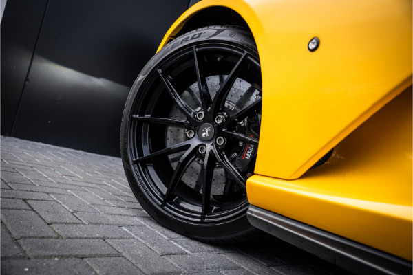 Ferrari 812 GTS 6.5 V12 HELE - Lift | 360 Camera | Carbon