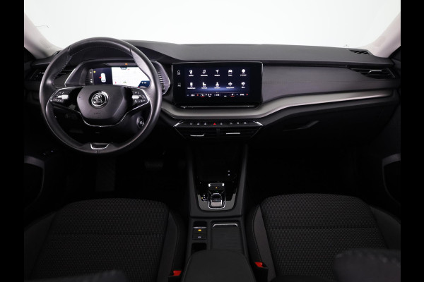 Škoda Octavia Combi 1.4 TSI iV PHEV Business Edition 204 pk Automaat (DSG) | Verlengde garantie | Navigatie | Parkeersensoren | Adaptieve cruise control | Stoelverwarming |